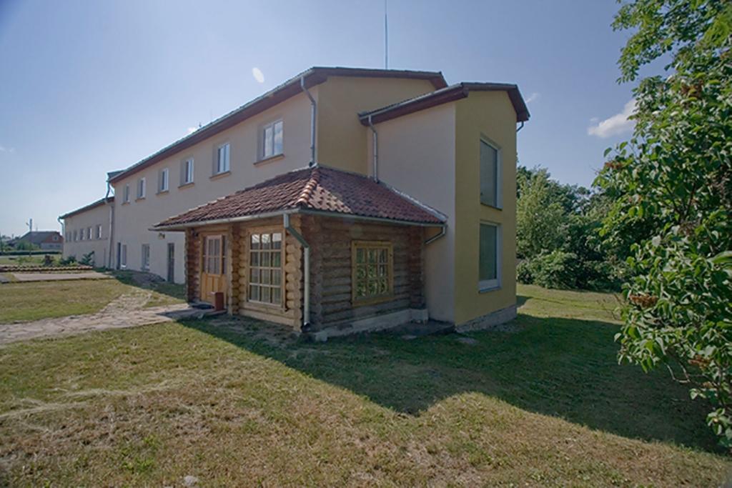 Motelis Aldari Pastende Bagian luar foto