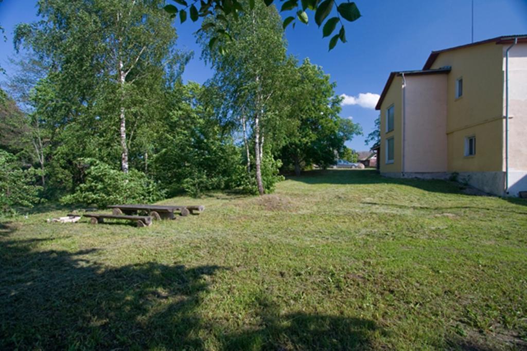 Motelis Aldari Pastende Bagian luar foto